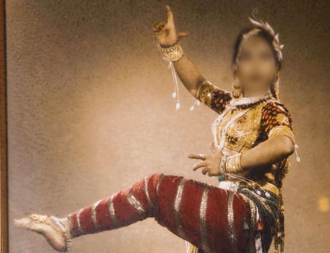 After dancing, the actress was criticized by the then society as a prostitute, three times stuck in marriage | नृत्य केल्याने या अभिनेत्रीला तत्कालीन समाजाने वेश्या म्हणून हिणावलं, तीन वेळा अडकली होती लग्नबंधनात