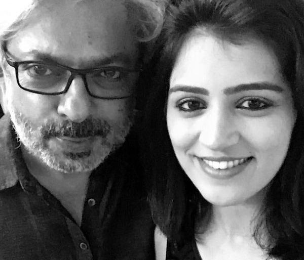 Sneha said, "Thank you to Bhansali. | स्नेहा का म्हणाली भन्सालींना थँक्यु...
