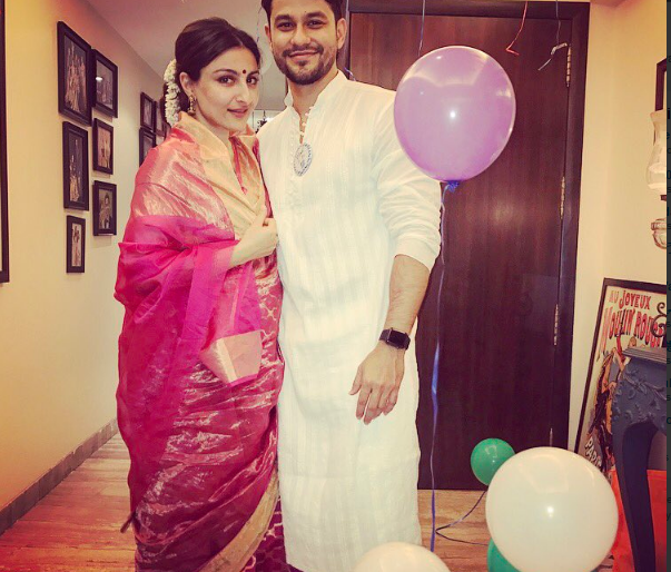 Photos of Baby Shower shared by Soha Ali Khan | सोहा अली खानने शेअर केले बेबी शॉवरचे फोटो