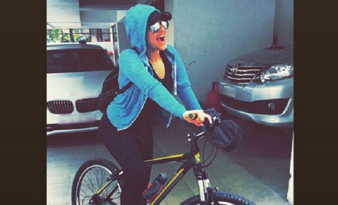 Gold cycling! | सोनाची सायकलिंग! Gold cycling! | सोनाची सायकलिंग!