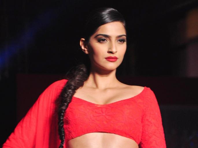 This actress feels Sonam Kapoor should be married to her brother | ​या अभिनेत्रीला वाटते सोनम कपूरचे लग्न व्हावे तिच्या भावासोबत