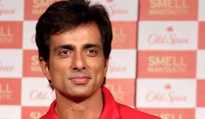 Sonu Sood's Surprise | सोनू सूदचे सरप्राईज