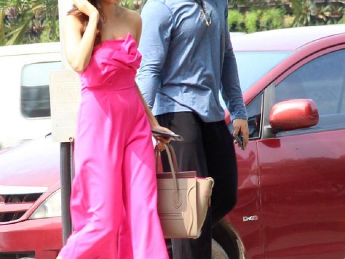 Suraj Pancholi and Kisera Advani look together; Is this friendship any more? | सूरज पांचोली अन् कियारा अडवाणी पुन्हा दिसले एकत्र; ही मैत्री की आणखी काही? Suraj Pancholi and Kisera Advani look together; Is this friendship any more? | सूरज पांचोली अन् कियारा अडवाणी पुन्हा दिसले एकत्र; ही मैत्री की आणखी काही?