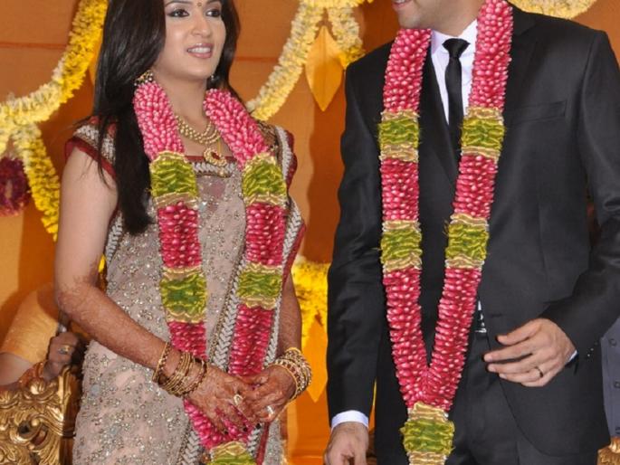 Rajinikanth's divorce is 'this' because of divorce | ​रजनीकांतच्या मुलीच्या घटस्फोटाचे ‘हे’ आहे कारण