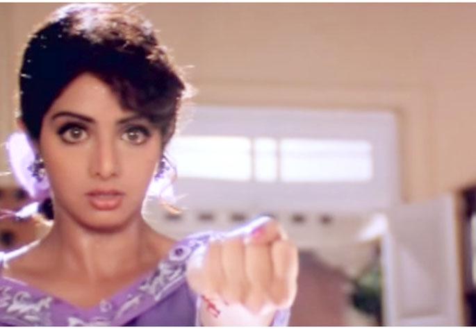 Sridevi dies before the birthday of this actress, actress, who was to be seen but not to Sridevi in ​​Sridevi's Ladla | ​श्रीदेवी यांच्या लाडला या चित्रपटात श्रीदेवी नव्हे तर झळकणार होती ही अभिनेत्री, या अभिनेत्रीच्या वाढदिवसाच्या आदल्या दिवशी झाले श्रीदेवी यांचे निधन