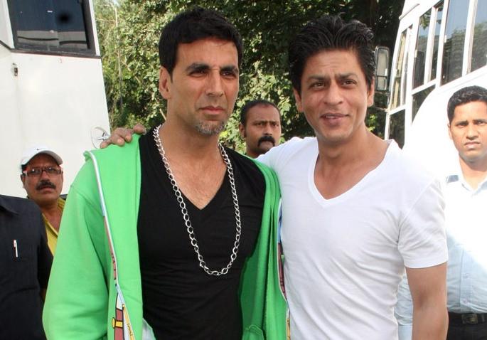 Akshay-Shahrukh to come face to face? | अक्षय-शाहरुख येणार आमने सामने? Akshay-Shahrukh to come face to face? | अक्षय-शाहरुख येणार आमने सामने?