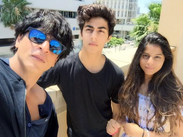 Read here: open letter of mother of classmate Aryan Khan | ​इथे वाचा: आर्यन खानच्या वर्गमैत्रिणीच्या आईचे खुले पत्र