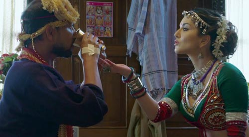 Sunny-Aloknath's Video Viral | सनी-अलोकनाथचा व्हिडीओ व्हायरल Sunny-Aloknath's Video Viral | सनी-अलोकनाथचा व्हिडीओ व्हायरल
