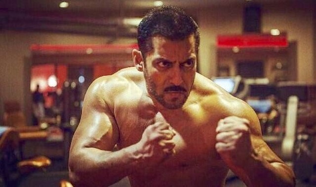Sultan music launch without taking a glance | गाजावाजा न करता सुलतानचे संगीत लाँच