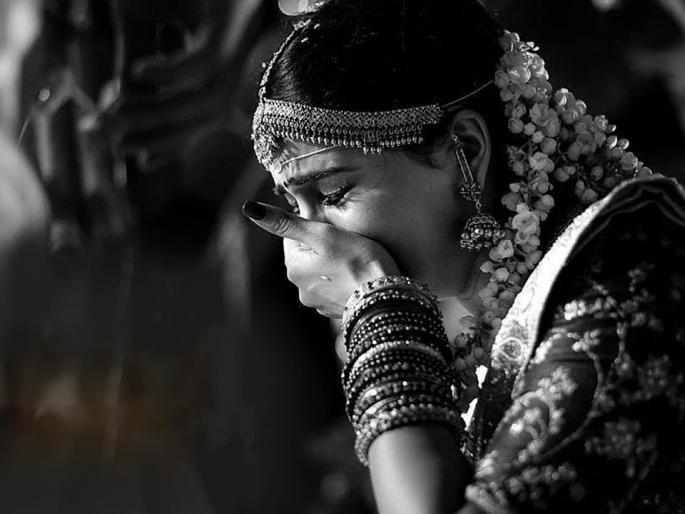 What happened at the royal wedding ceremony of 10 crore that Samantha rushed down? | 10 कोटींच्या राजेशाही विवाह सोहळ्यात असं काय घडलं की समांथाला रडू कोसळलं ? What happened at the royal wedding ceremony of 10 crore that Samantha rushed down? | 10 कोटींच्या राजेशाही विवाह सोहळ्यात असं काय घडलं की समांथाला रडू कोसळलं ?