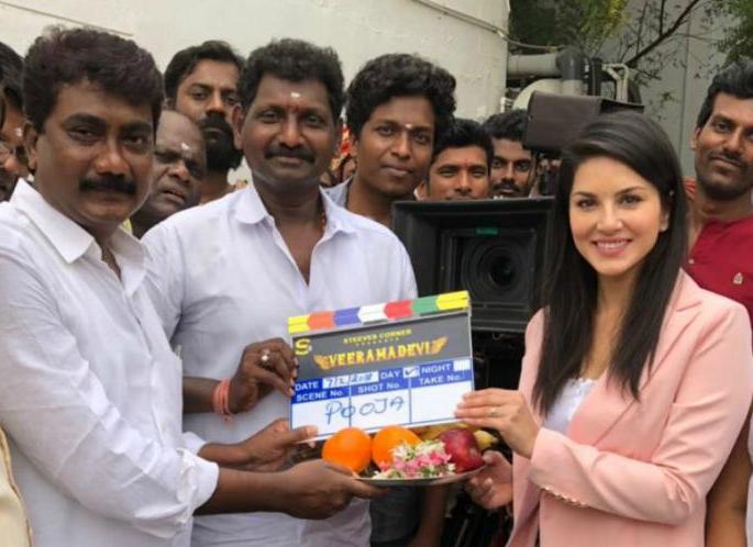 Shooting of the upcoming film Sunny Leone has started | सनी लिओनीने सुरू केले आगामी चित्रपटाचे शूटिंग