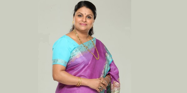Supriya Pathare in Priyanka Chopra's movie? | प्रियंका चोप्राच्या चित्रपटात सुप्रिया पाठारे ही? Supriya Pathare in Priyanka Chopra's movie? | प्रियंका चोप्राच्या चित्रपटात सुप्रिया पाठारे ही?
