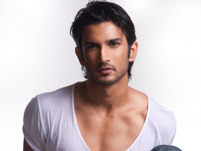 Sushant Singh Rajput dedicated his first tattoo to the mother | ​सुशांत सिंग राजपूतने पहिला टॅटू केला आईला समर्पित