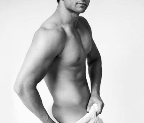 If Sushant Singh Rajput's avatars on the towel will be watched | सुशांत सिंग राजपूतचा हा टॉवेलवरील अवतार बघाल तर दंग व्हाल!!