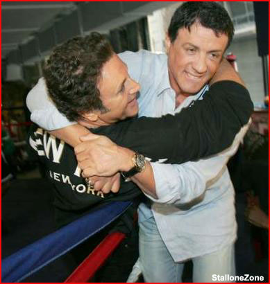 The brother of Sylvester was injured when he could not get an Oscar | आॅस्कर न मिळाल्याने भडकला सिल्वेस्टरचा भाऊ