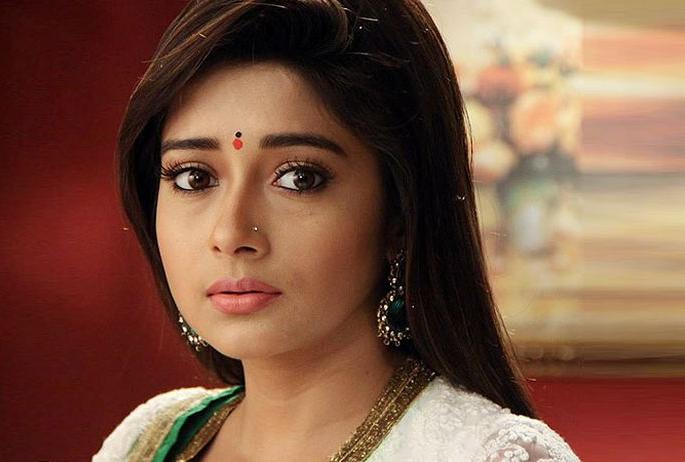 'Descending' fame Tina Datta in flight with a rift | ‘उतरन’ फेम टीना दत्ताबरोबर फ्लाइटमध्ये छेडछाड 'Descending' fame Tina Datta in flight with a rift | ‘उतरन’ फेम टीना दत्ताबरोबर फ्लाइटमध्ये छेडछाड