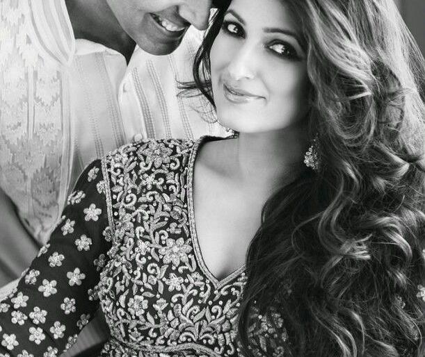 OMG! Before marrying Akshay Kumar, Twinkle Khanna was married twice before she got married | ​OMG! अक्षय कुमारसोबत लग्न करण्याआधी ट्विंकल खन्नाचा झाला होता दोनदा साखरपुडा