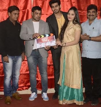 Sushil Kumar plays the lead in the film | सुशीलकुमारने केला या चित्रपटाचा मुहूर्त