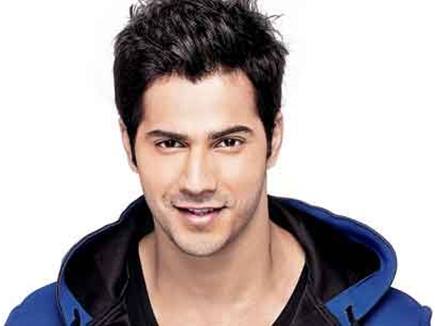 Varun's voice to Chris | क्रिसला वरुणचा आवाज