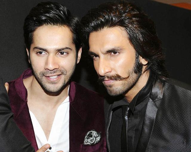 Ranveer and old crazy dancing! | रणवीर आणि वरूणची क्रेझी डान्सिंग ! Ranveer and old crazy dancing! | रणवीर आणि वरूणची क्रेझी डान्सिंग !