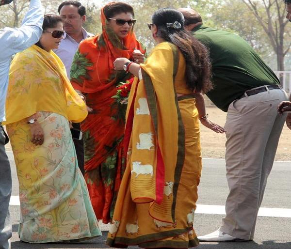 Collect all the princesses | ​तिन्ही राजकुमारी एकत्र