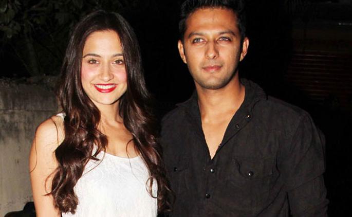Vatsal Seth and Sajidha Seth have to be appreciated for the depths | ​वत्सल सेठ आणि संजिदा सेठचे गेहराईयाँसाठी होतेय कौतुक