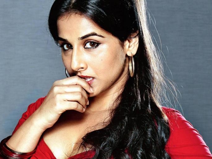 Vidya Balan, actress of Dirty Picture, said, "No idea of body should be sexy!" | डर्टी पिक्चरची अभिनेत्री विद्या बालनने म्हटले, ‘शरीर नव्हे विचार सेक्सी असावेत’! Vidya Balan, actress of Dirty Picture, said, "No idea of body should be sexy!" | डर्टी पिक्चरची अभिनेत्री विद्या बालनने म्हटले, ‘शरीर नव्हे विचार सेक्सी असावेत’!