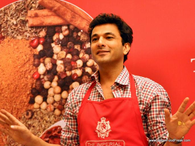 The euphoria of making a meal for Modi | मोदींसाठी जेवण बनविल्याचा अत्यानंद