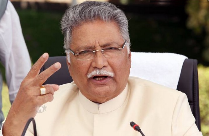 Vikram Gokhale and Gauri Nalawade gathered? | विक्रम गोखले आणि गौरी नलावडे एकत्रित? Vikram Gokhale and Gauri Nalawade gathered? | विक्रम गोखले आणि गौरी नलावडे एकत्रित?