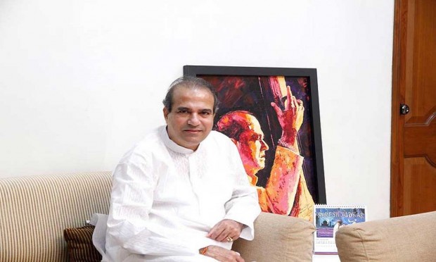 Suresh Wadkar elected as president | सुरेश वाडकर यांची अध्यक्षपदी निवड Suresh Wadkar elected as president | सुरेश वाडकर यांची अध्यक्षपदी निवड