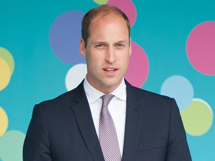 Prince of England appeared on Gay Magazine | इंग्लंडचा राजपुत्र गे मॅगझीनवर झळकला Prince of England appeared on Gay Magazine | इंग्लंडचा राजपुत्र गे मॅगझीनवर झळकला