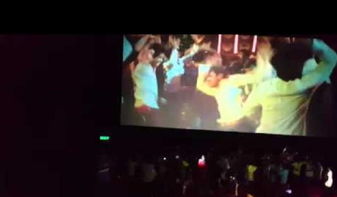 Serrat's 'Zingzingtaat' in Bombay Theater in New York | ​न्युयॉर्कमधील बॉम्बे थिएटरमध्ये सैराटचा ‘झिंगझिंगाट’