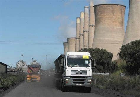 Coal transport malpractice will be investigated | कोळसा वाहतूक गैरप्रकाराची चौकशी होणार Coal transport malpractice will be investigated | कोळसा वाहतूक गैरप्रकाराची चौकशी होणार