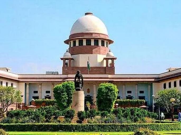 CoronaVirus News: The Supreme Court has asked the government to resolve the doctors' complaints | CoronaVirus News: युद्धात सैनिकांना नाराज करू नका; सुप्रीम कोर्टाचा सरकारला 'डोस' CoronaVirus News: The Supreme Court has asked the government to resolve the doctors' complaints | CoronaVirus News: युद्धात सैनिकांना नाराज करू नका; सुप्रीम कोर्टाचा सरकारला 'डोस'