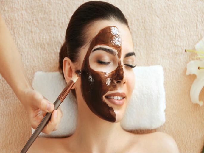 How to get beautiful skin by using home remedies | सारखं पार्लरला जायला कंटाळा येतो? तर कमी खर्चात 'या' उपायांनी घरीच मिळवा सुंदर त्वचा How to get beautiful skin by using home remedies | सारखं पार्लरला जायला कंटाळा येतो? तर कमी खर्चात 'या' उपायांनी घरीच मिळवा सुंदर त्वचा