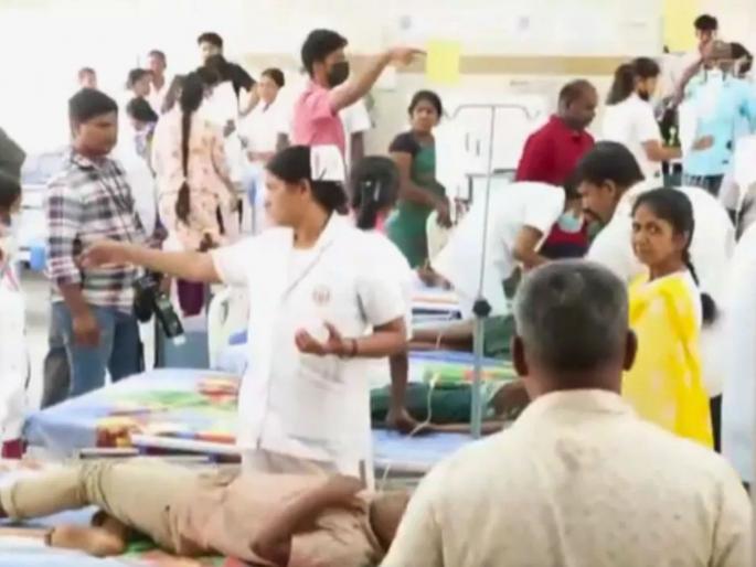 coimbatore government lizard contaminated food eating many students ill | Video - हलगर्जीपणाचा कळस! सरकारी शाळेच्या जेवणात पाल; ४३ मुलं आजारी, बेडसाठी वणवण coimbatore government lizard contaminated food eating many students ill | Video - हलगर्जीपणाचा कळस! सरकारी शाळेच्या जेवणात पाल; ४३ मुलं आजारी, बेडसाठी वणवण