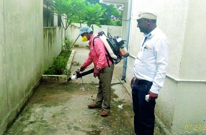 Now 'cold fogging' fight against mosquitoes in Nagpur | आता नागपुरात ‘कोल्ड फॉगिंग’ने डासांशी लढा