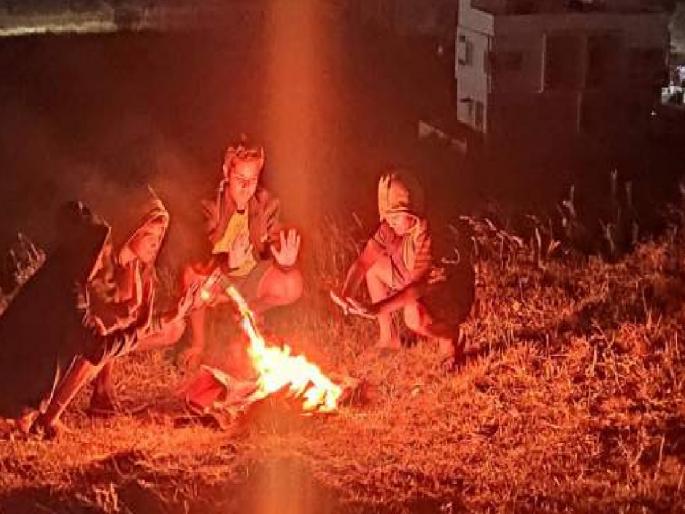 Cloudy weather for two days, Cold at night in Kolhapur district | कोल्हापुरात गेली दोन दिवस ढगाळ वातावरण अन् रात्रीची हुडहुडी, वातावरणात कमालीचे बदल  Cloudy weather for two days, Cold at night in Kolhapur district | कोल्हापुरात गेली दोन दिवस ढगाळ वातावरण अन् रात्रीची हुडहुडी, वातावरणात कमालीचे बदल