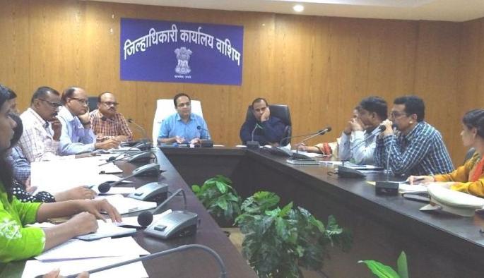 Prioritize electoral work - Collector Harishkesh Modak | निवडणूक विषयक कामांना प्राधान्य द्या - जिल्हाधिकारी हृषीकेश मोडक  Prioritize electoral work - Collector Harishkesh Modak | निवडणूक विषयक कामांना प्राधान्य द्या - जिल्हाधिकारी हृषीकेश मोडक