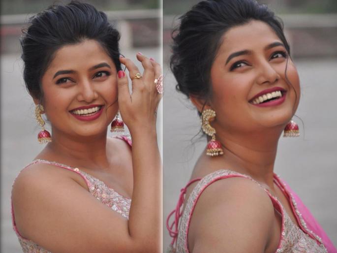 marathi actress prajakta mali enjoying mango with niece share video | सुख म्हणजे नक्की काय असतं? प्राजक्ता माळीला ‘उत्तर’ सापडलं...! बघा व्हिडीओ marathi actress prajakta mali enjoying mango with niece share video | सुख म्हणजे नक्की काय असतं? प्राजक्ता माळीला ‘उत्तर’ सापडलं...! बघा व्हिडीओ