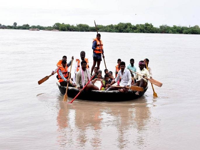 Uttar Pradesh: Major accident in Narayani river in UP: 10 people drowned when boat capsized, 3 killed | Uttar Pradesh: यूपीतील नारायणी नदीत मोठा अपघात: बोट उलटून 10 जण बुडाले, 3 जणांचा मृत्यू Uttar Pradesh: Major accident in Narayani river in UP: 10 people drowned when boat capsized, 3 killed | Uttar Pradesh: यूपीतील नारायणी नदीत मोठा अपघात: बोट उलटून 10 जण बुडाले, 3 जणांचा मृत्यू