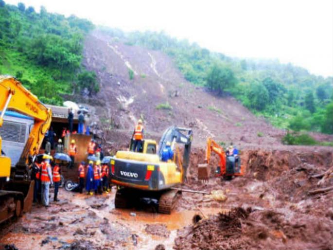 23 villages in the district under danger zone of collapsing | जिल्ह्यातील २३ गावांना दरड कोसळ्ण्याचा धोका  23 villages in the district under danger zone of collapsing | जिल्ह्यातील २३ गावांना दरड कोसळ्ण्याचा धोका