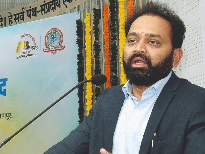 Not only hard work, hard work in the right direction is the key to success - District Magistrate Itankar | केवळ मेहनत नव्हे, योग्य दिशेने मेहनत हेच यशाचे गमक- जिल्हाधिकारी इटनकर Not only hard work, hard work in the right direction is the key to success - District Magistrate Itankar | केवळ मेहनत नव्हे, योग्य दिशेने मेहनत हेच यशाचे गमक- जिल्हाधिकारी इटनकर