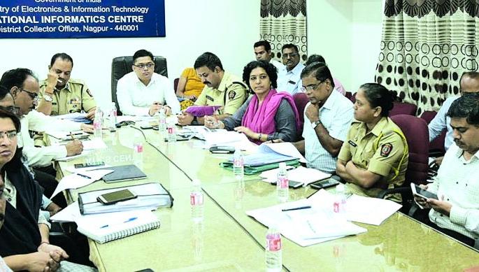 In Nagpur District Assembly polls 4382: Ashwin Mudgal | नागपूर जिल्ह्यात विधानसभेसाठी ४,३८२ मतदान केंद्र : अश्विन मुदगल In Nagpur District Assembly polls 4382: Ashwin Mudgal | नागपूर जिल्ह्यात विधानसभेसाठी ४,३८२ मतदान केंद्र : अश्विन मुदगल