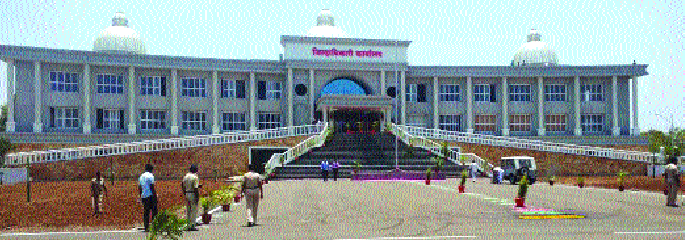 All the seats of 'planning' are from the United Front | ‘नियोजन’च्या तेरा जागा संयुक्त आघाडीच्याच All the seats of 'planning' are from the United Front | ‘नियोजन’च्या तेरा जागा संयुक्त आघाडीच्याच