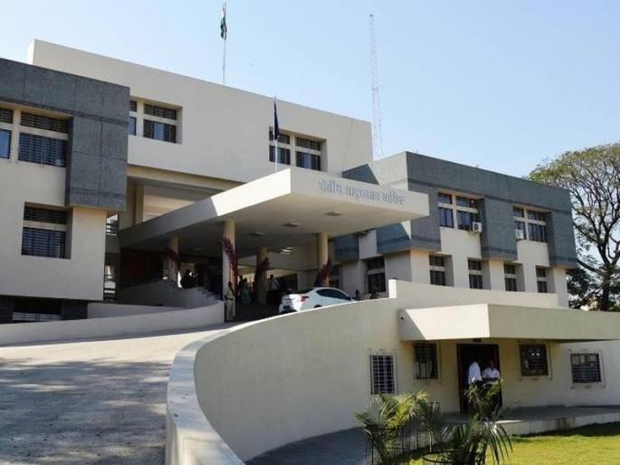 National Medal of the Nashik Police Officers | नाशिकच्या माजी पोलीस अधिका-यांना राष्ट्रपती पदक National Medal of the Nashik Police Officers | नाशिकच्या माजी पोलीस अधिका-यांना राष्ट्रपती पदक