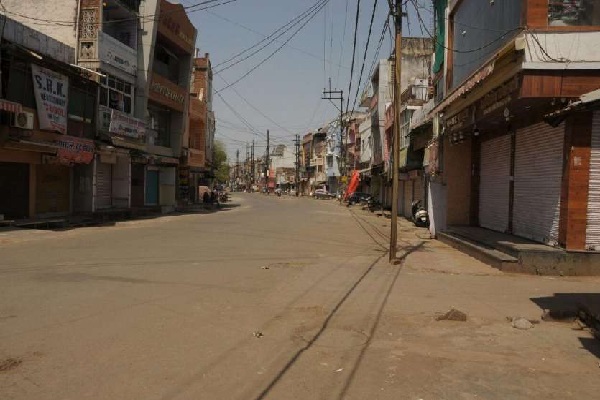 Coronavirus: Exclude areas other than Vasai from the 'red zone'; Demand to the Chief Minister | Coronavirus: वसईव्यतिरिक्त उर्वरित क्षेत्र ‘रेड झोन’मधून वगळा; मुख्यमंत्र्यांकडे मागणी Coronavirus: Exclude areas other than Vasai from the 'red zone'; Demand to the Chief Minister | Coronavirus: वसईव्यतिरिक्त उर्वरित क्षेत्र ‘रेड झोन’मधून वगळा; मुख्यमंत्र्यांकडे मागणी