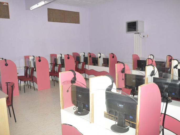 Take strict action against the officers, employees found guilty | दोषी आढळणाऱ्या अधिकारी, कर्मचाऱ्यांवर कडक कारवाई करा Take strict action against the officers, employees found guilty | दोषी आढळणाऱ्या अधिकारी, कर्मचाऱ्यांवर कडक कारवाई करा