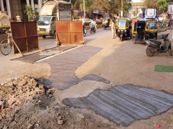 the bmc has undertaken a campaign to concretize all the roads to make the roads in mumbai pothole free | काँक्रिटीकरणाची रखडपट्टी, खड्डे मोडणार मुंबईकरांचे कंबरडे the bmc has undertaken a campaign to concretize all the roads to make the roads in mumbai pothole free | काँक्रिटीकरणाची रखडपट्टी, खड्डे मोडणार मुंबईकरांचे कंबरडे