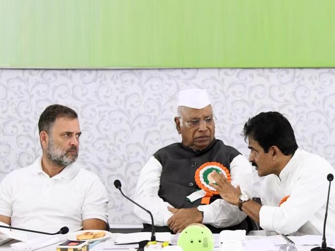 Big ruckus in Congress even before the review meeting of the defeat bihar election Two leaders clashed with each other, who threatened to shoot | बिहारमधील पराभवाच्या आढावा बैठकीपूर्वीच काँग्रेसमध्ये मोठा राडा! दोन नेते एकमेकांना भिडले, कुणी दिली गोळी घालण्याची धमकी? Big ruckus in Congress even before the review meeting of the defeat bihar election Two leaders clashed with each other, who threatened to shoot | बिहारमधील पराभवाच्या आढावा बैठकीपूर्वीच काँग्रेसमध्ये मोठा राडा! दोन नेते एकमेकांना भिडले, कुणी दिली गोळी घालण्याची धमकी?